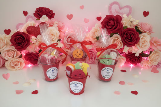 Hinch Type Wax Melts In a Red Bucket